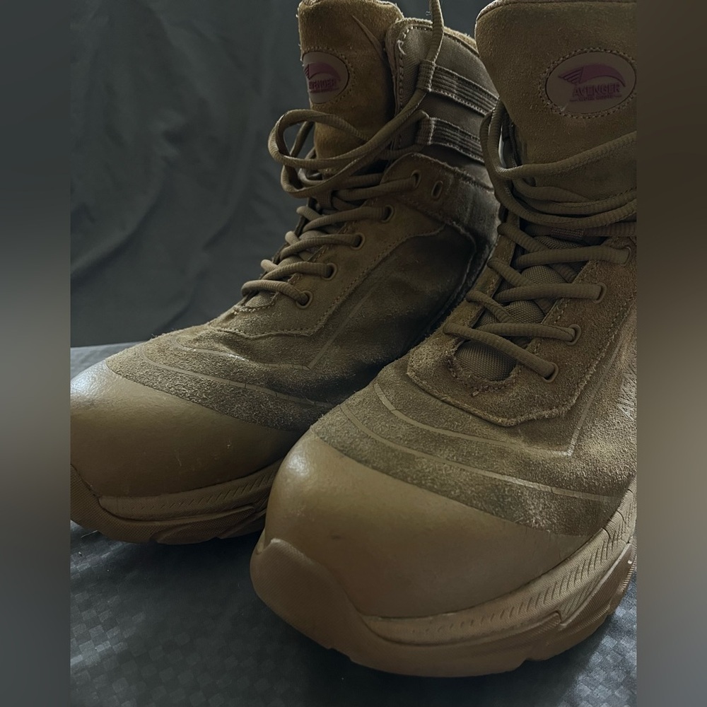 Avenger Men’s Olive/Brown Suede Work Boots, K4 Tactical, Rubber Outsole; Size 11 - Picture 2 of 11